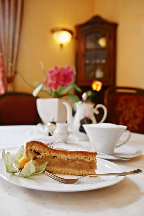 Rhoen Hotel Waldcafe St. Georg Staatsbad Brückenau Εξωτερικό φωτογραφία